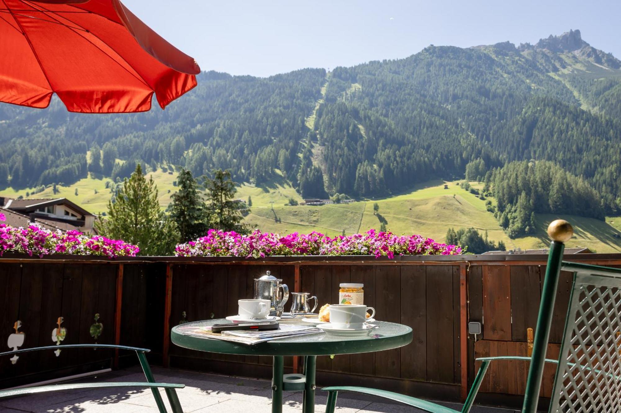 Pension Gulla - Ferienhaus Appartements B&B Нойштифт-им-Штубайталь Экстерьер фото